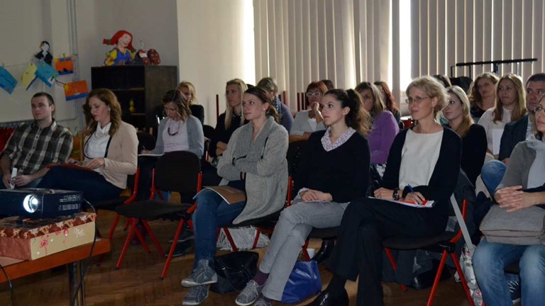 Održana tribina „Problematika zapošljavanja mladih u riziku od socijalne isključenosti“