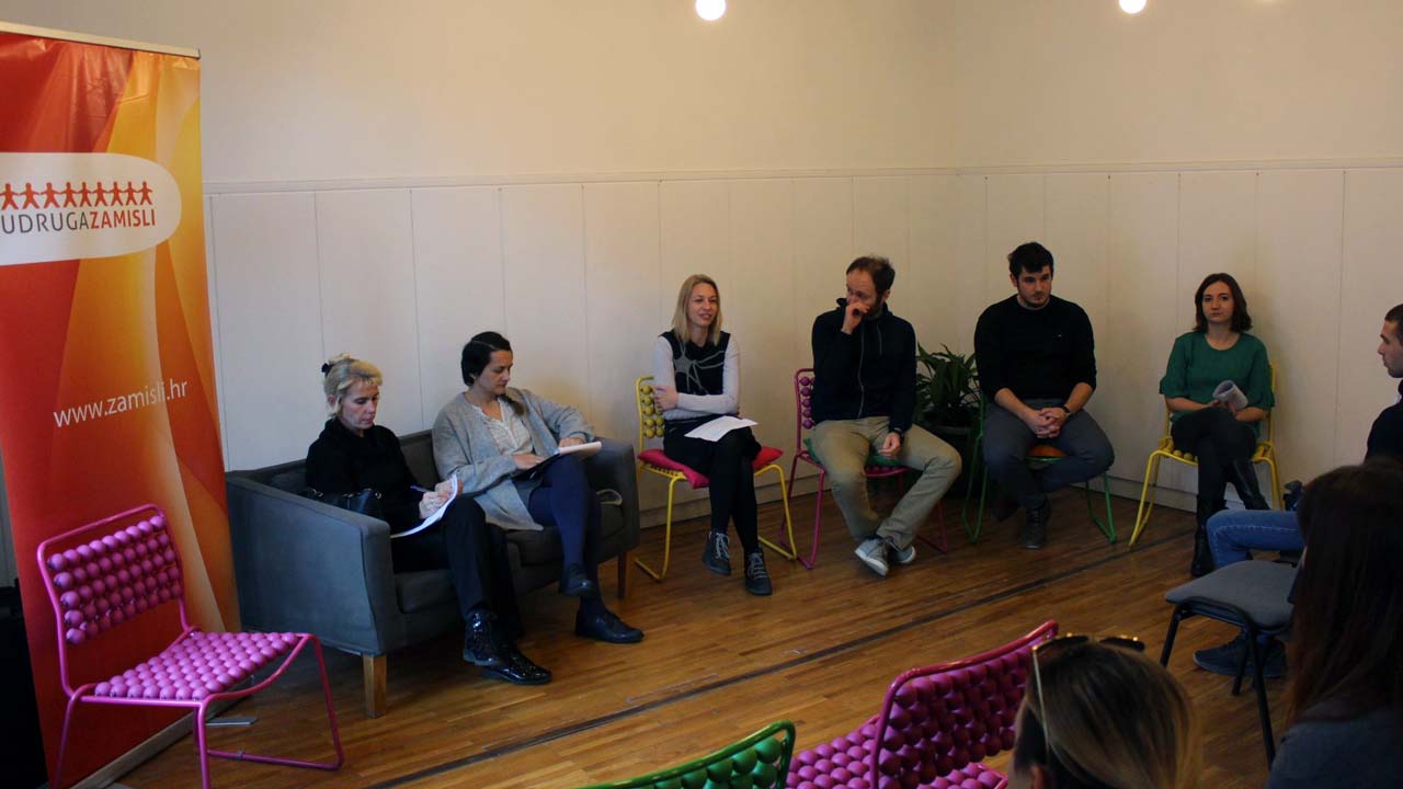 PREDSTAVLJANJE PROJEKTA „KLIKNI ZA SIGURNOST“ NA PANEL DISKUSIJI UDRUGE ZAMISLI