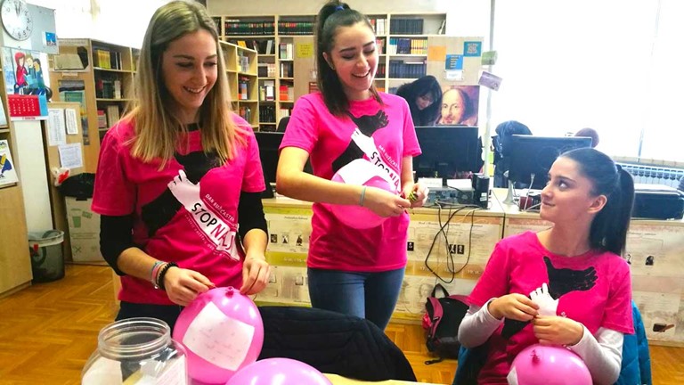 AMBIDEKSTER I OVE GODINE NIZOM AKTIVNOSTI OBILJEŽIO DAN RUŽIČASTIH MAJICA