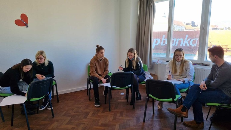 Go do jednakopravnog, solidarnog i uključivog društva! (3)