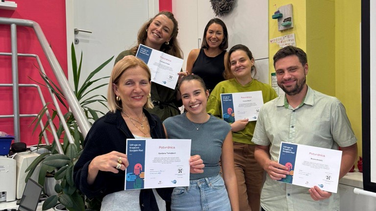 Edukacija "Mom životu sjaj"